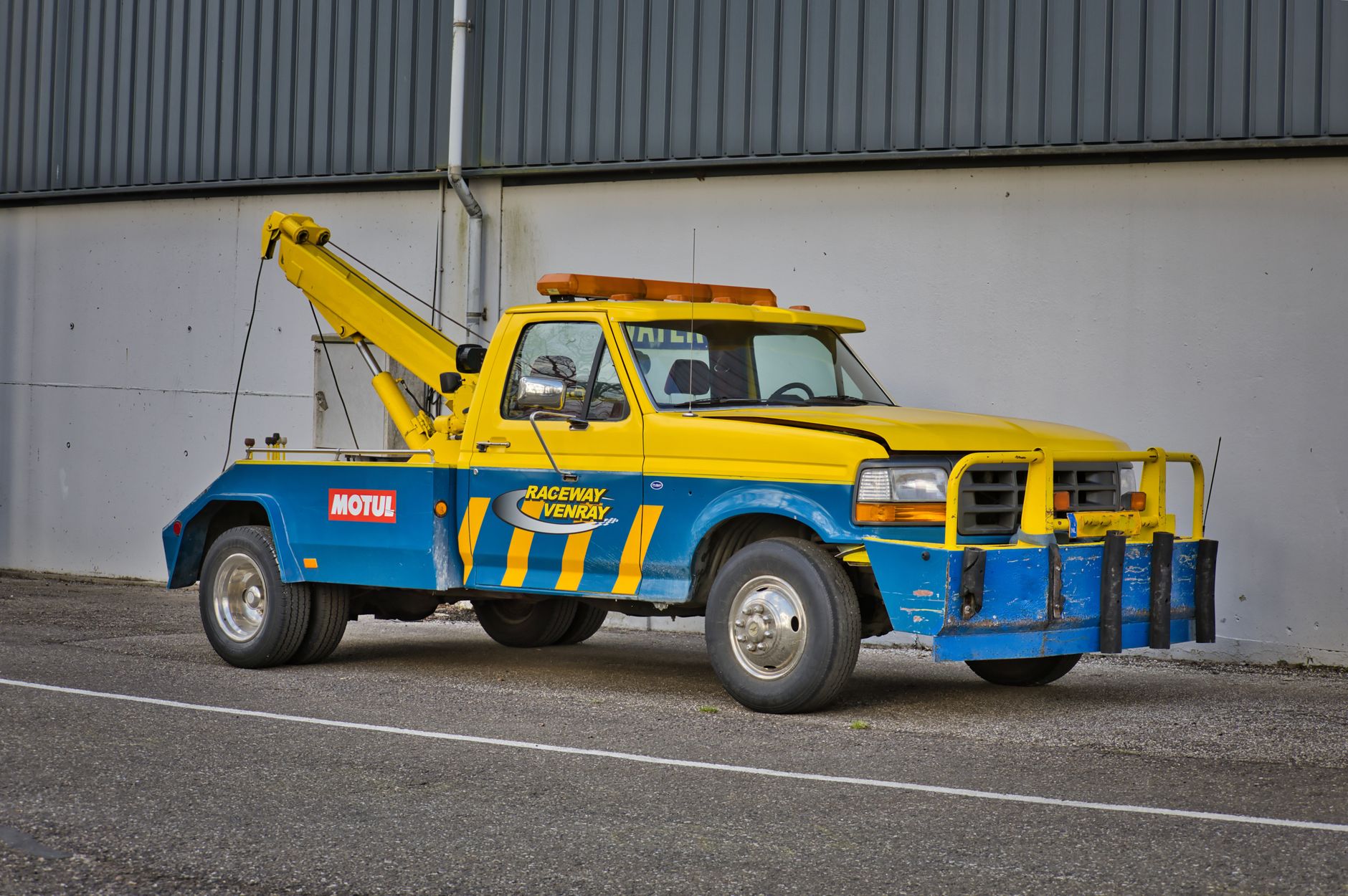 Remorquage voiture équipe à Saint-Martin-d'Hères